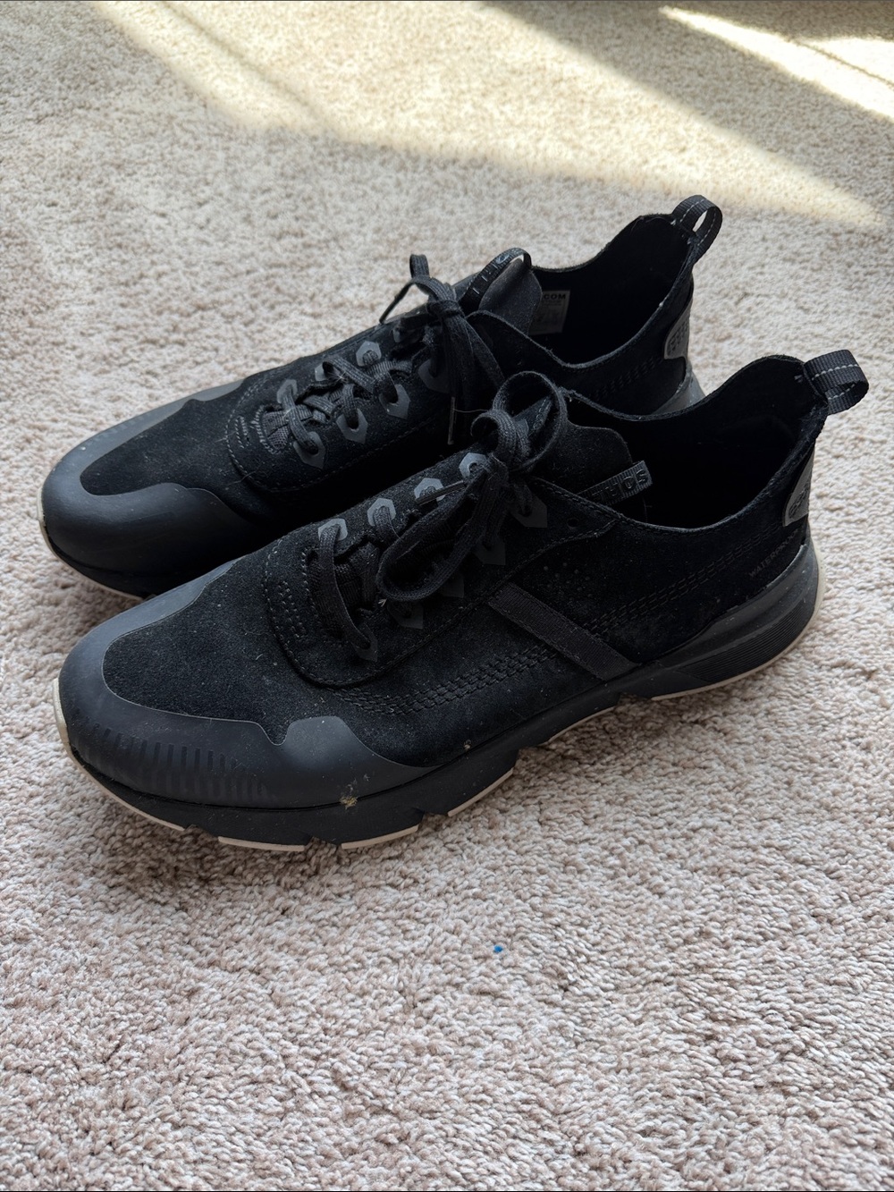 Men's Sorel waterproof sneakers-size 13